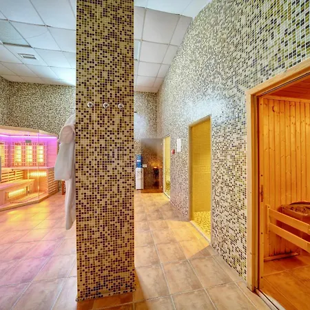 From Sunrise To Sunset At Oak Smolyan Lakes Apartment Pamporovo