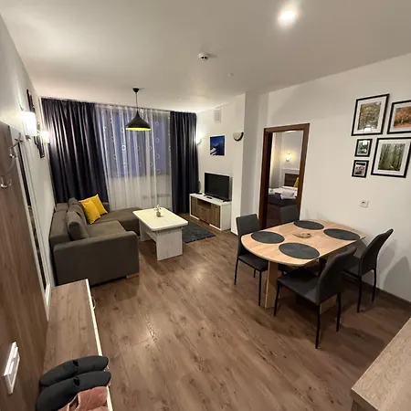 Apartment From Sunrise To Sunset At Oak Smolyan Lakes *