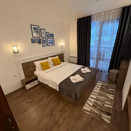 From Sunrise To Sunset At Oak Smolyan Lakes Apartment Pamporovo